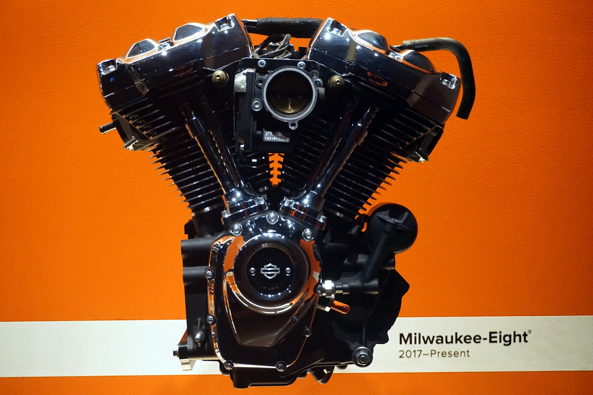 Milwaukee-Eight engine display, Harley-Davidson Museum Engine Room, Milwaukee 2024