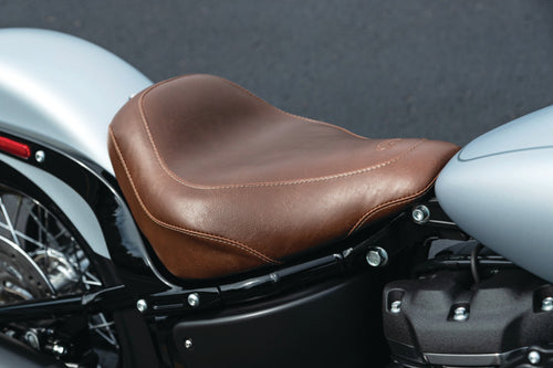Mustang Motorcycle Solo Original — 2018-2021 Harley-Davidson Softail Slim