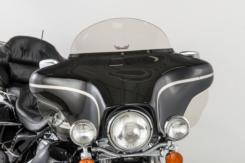 Slipstreamer Replacement Windshield Smoke 8
