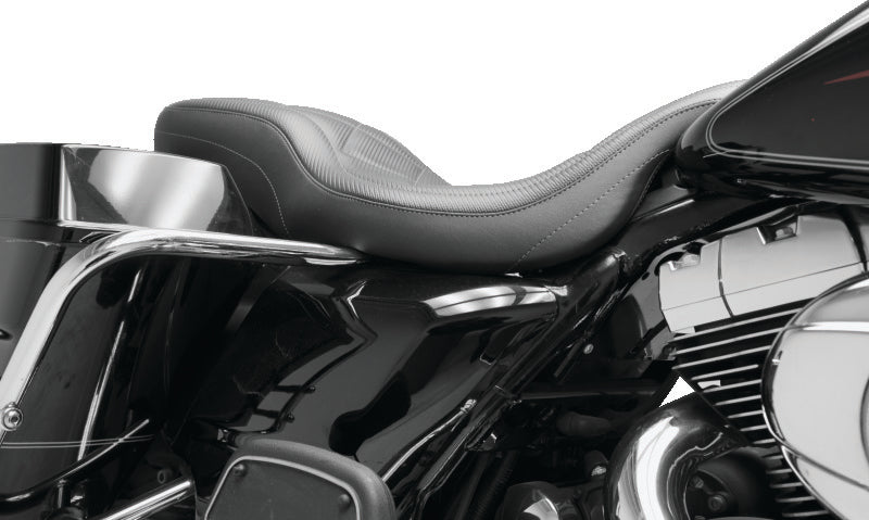 Mustang Motorcycle 1 Piece Carbon — 2008-2021 Harley-Davidson