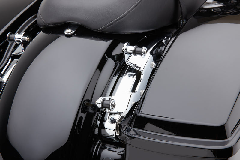 Cobra Backrest Mounting Kit - Chrome FLH/FLT 2009-2013