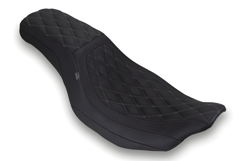 Mustang Motorcycle 1 Piece Diamond — 2023-2025 Harley-Davidson Road Glide